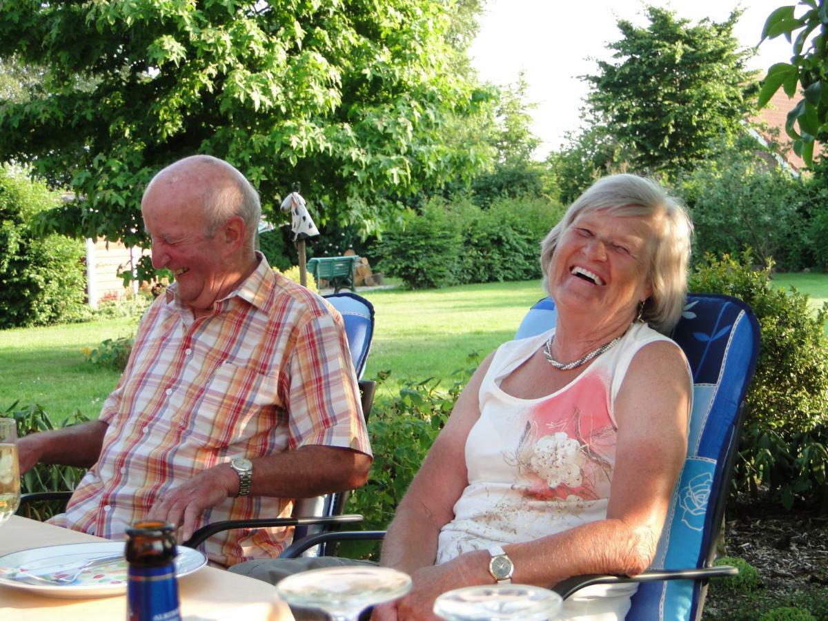 Pension Am Wiesengrund Detern 外观 照片